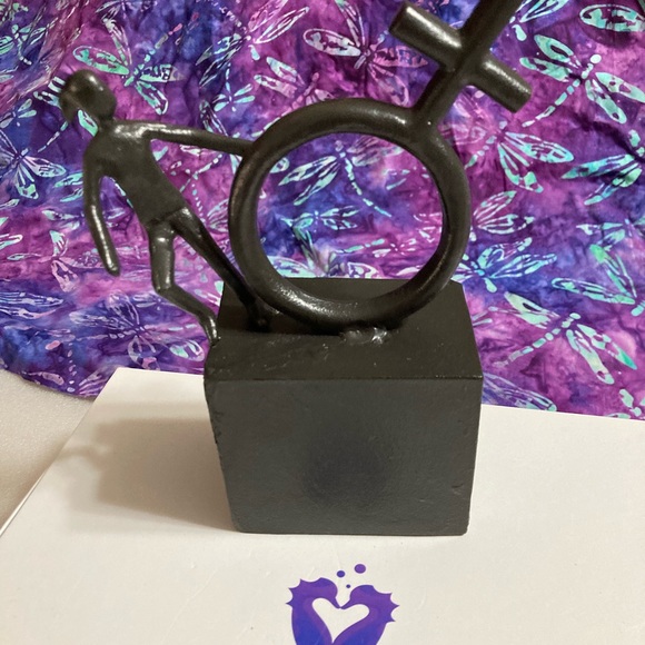 UNISEX GAY & LESBIAN GIFT FOR WOMEN by TINY PURPLE SEAHORSE - Picture 4 of 5